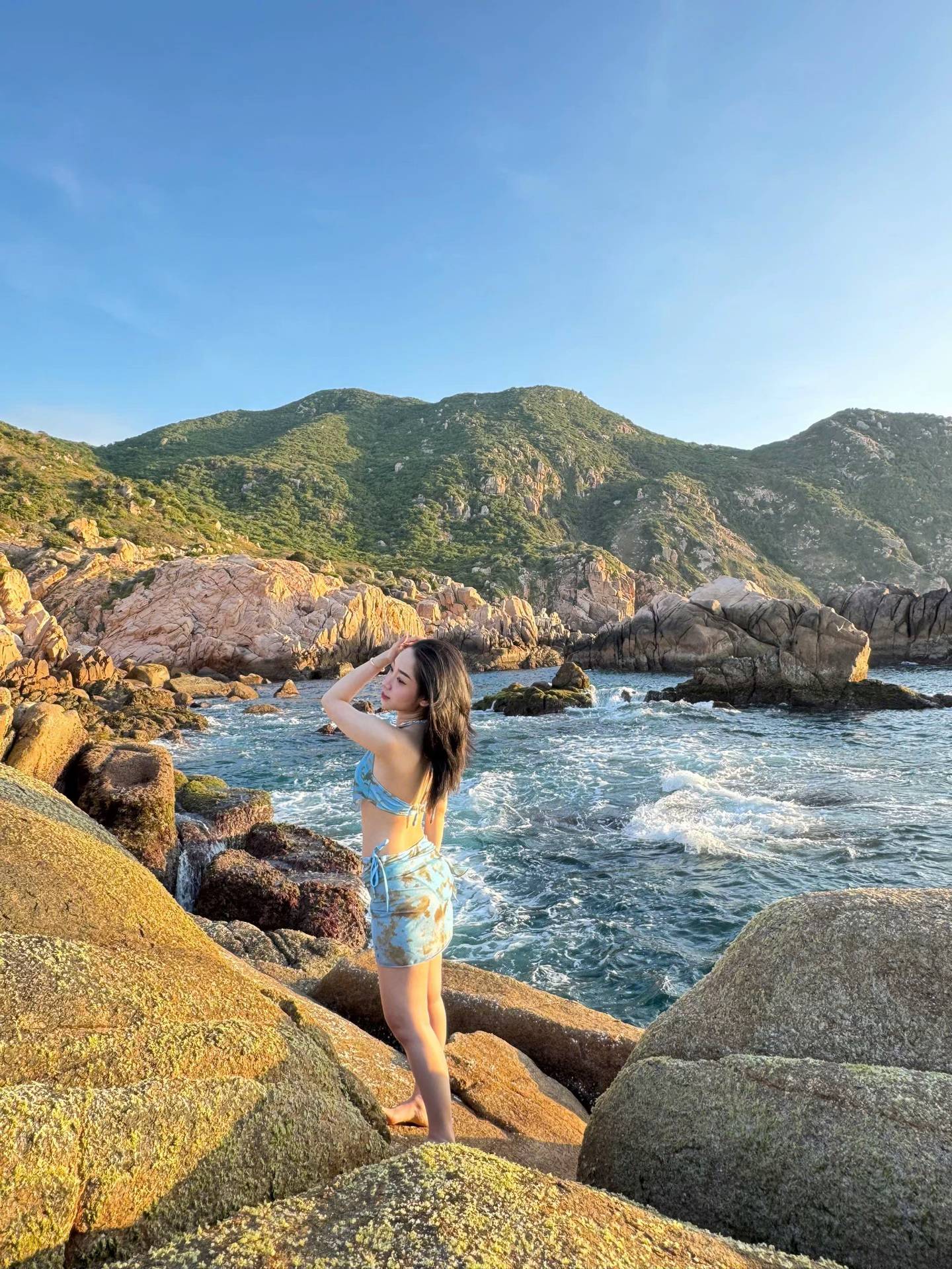 Cảnh sắc thiên nhiên ban sơ tại Hòn Rùa Vĩnh Hy