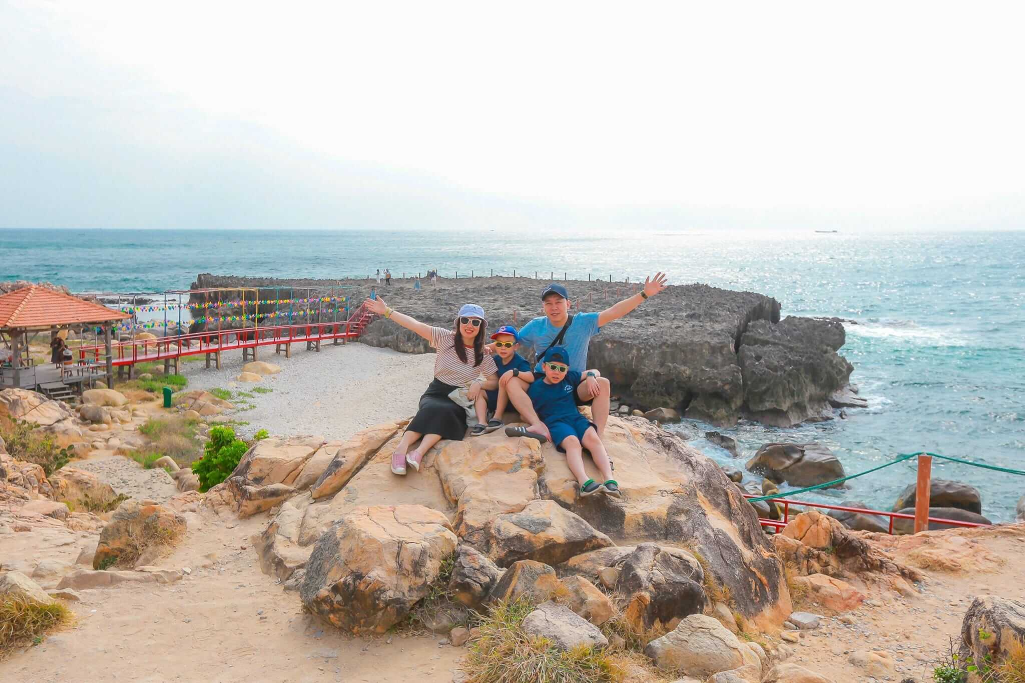 Hang Rái luôn là một địa điểm hấp dẫn trong tour Ninh Chữ Vĩnh Hy 3 ngày 2 đêm