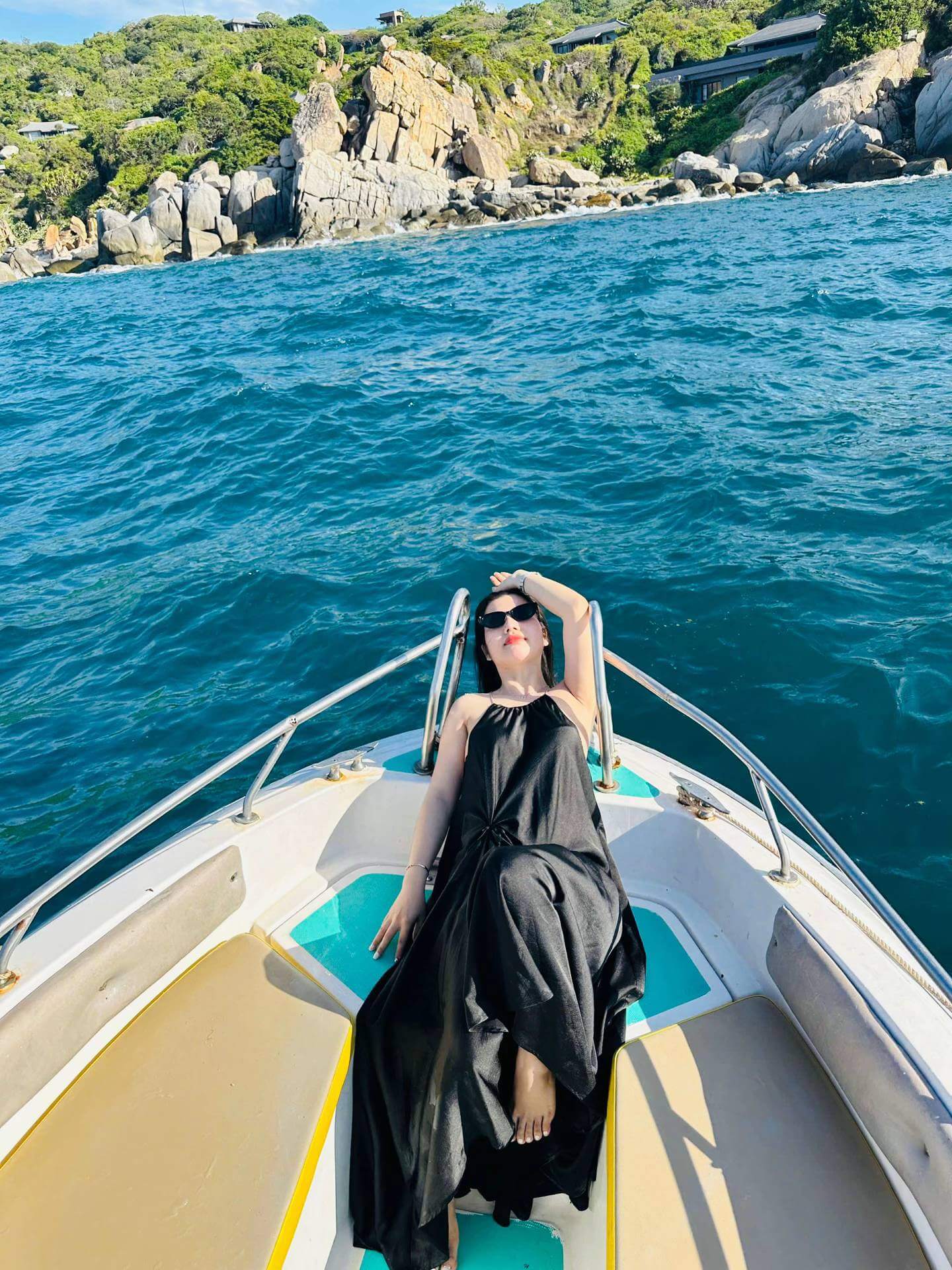 Check-in những căn hộ view biển của resot Amanoi đắt giá nhất Việt Nam