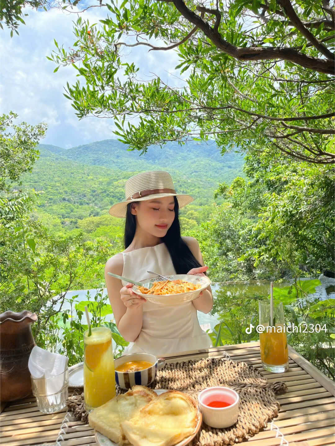 Thực đơn chay tại Đoài rất ngon và được nhiều du khách yêu thích